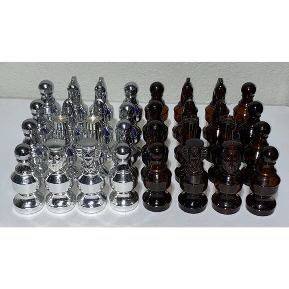 VTG Avon Mens After Shave Hair Products Chess Pieces Full Set 32 Piece Complete - Picture 1 of 9
